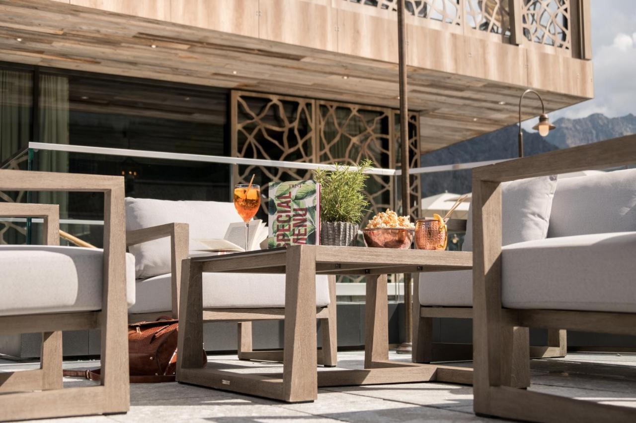 Valsana Hotel Arosa - Small Luxury Hotel Екстер'єр фото